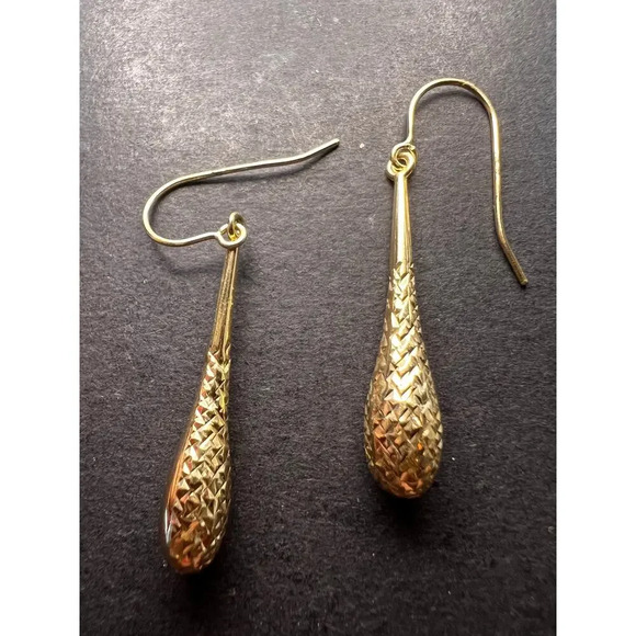 unknown Jewelry - Turkish 10k yellow gold diamond cut teardrop earrings
